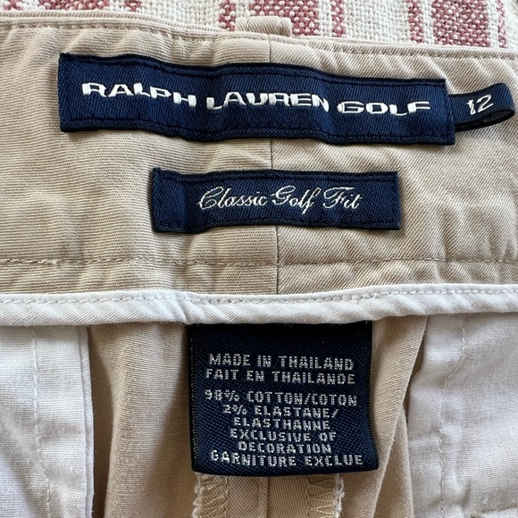 Ralph Lauren Women’s Cream Flat Front Golf Shorts, size 12 - Picture 3 of 3